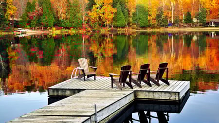 Save Money by Planning Your Autumn Vacation Now