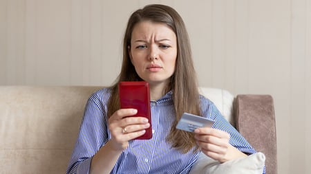 Don't Get Suckered by Holiday Travel Scams